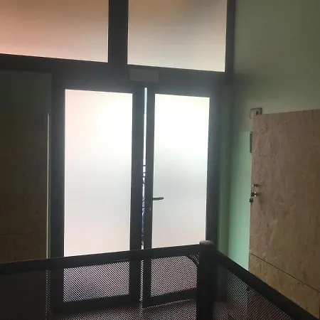 Albergue Wood Steel & Glass