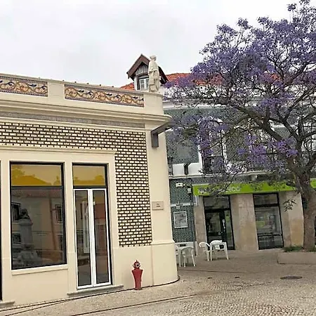 Wood Steel & Glass Hostel Marinha Grande