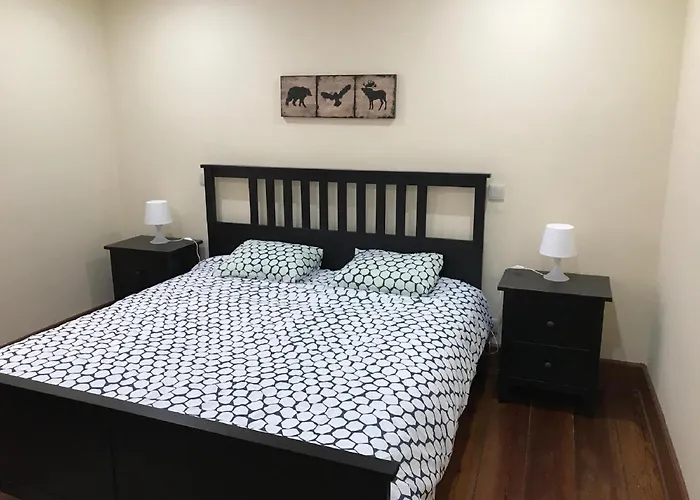 Wood Steel & Glass Vandrarhem Marinha Grande